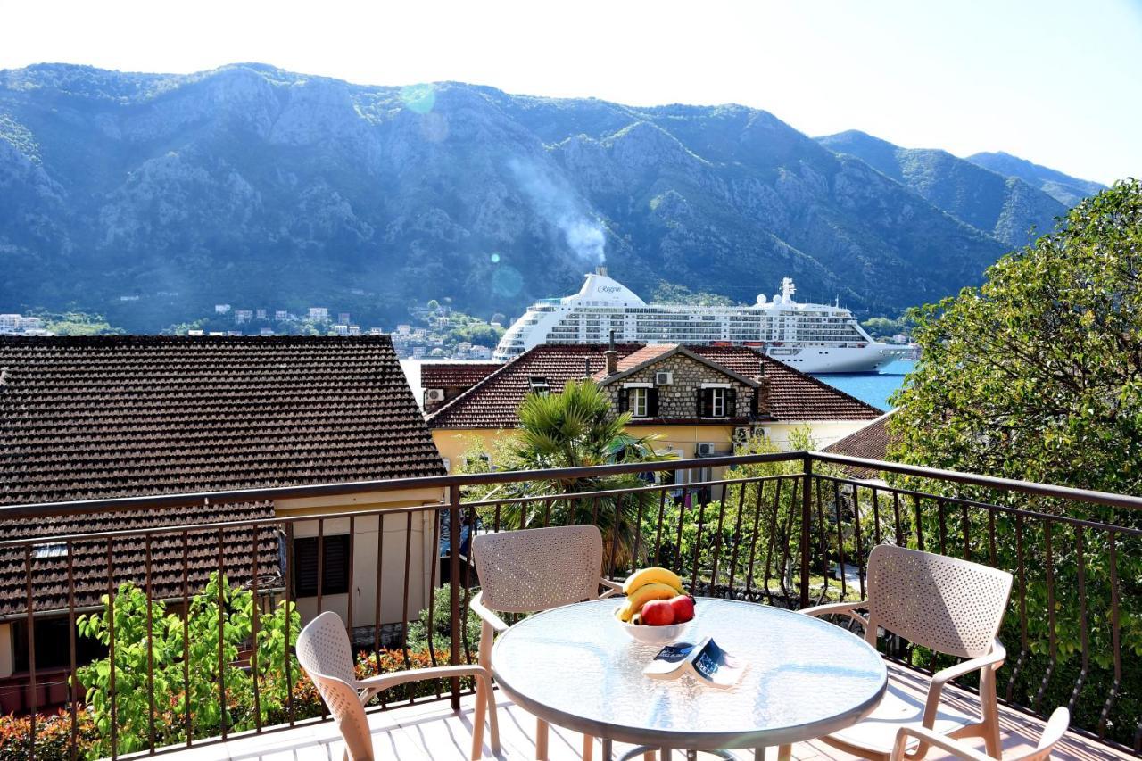Apartmani F&M Kotor Exterior photo
